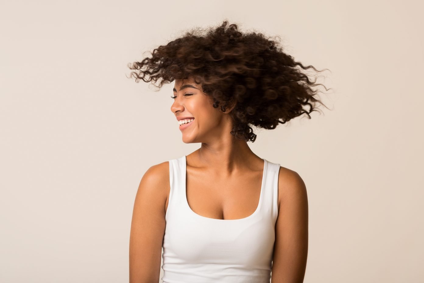 LOC Method for Natural Hair and How to Use it in 2021