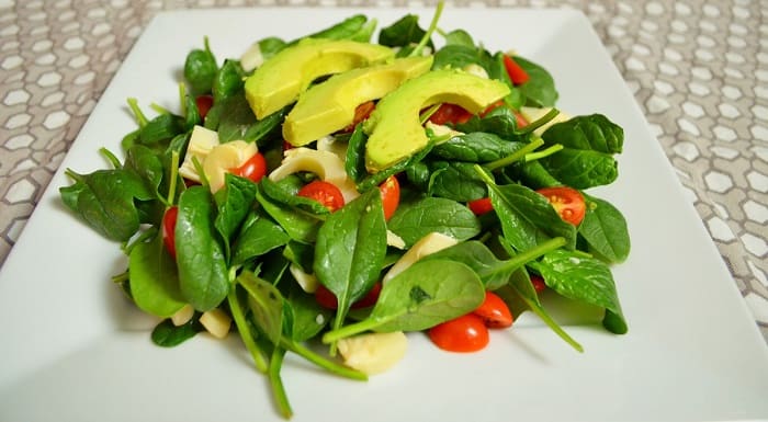 Arugula, Avocado, and Tomato Salad for hair loss