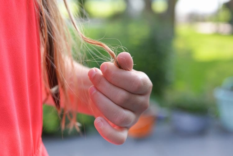 Best Shampoo for Dry Frizzy Hair