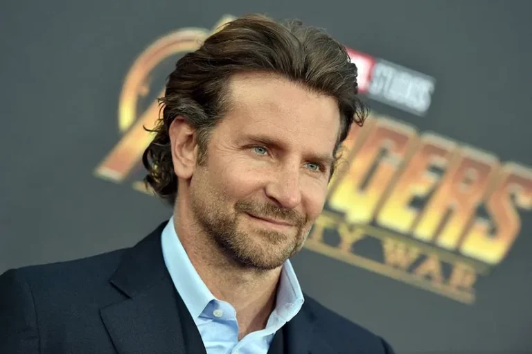 Bradley Cooper Haircut For Both Manly and Masculine Look