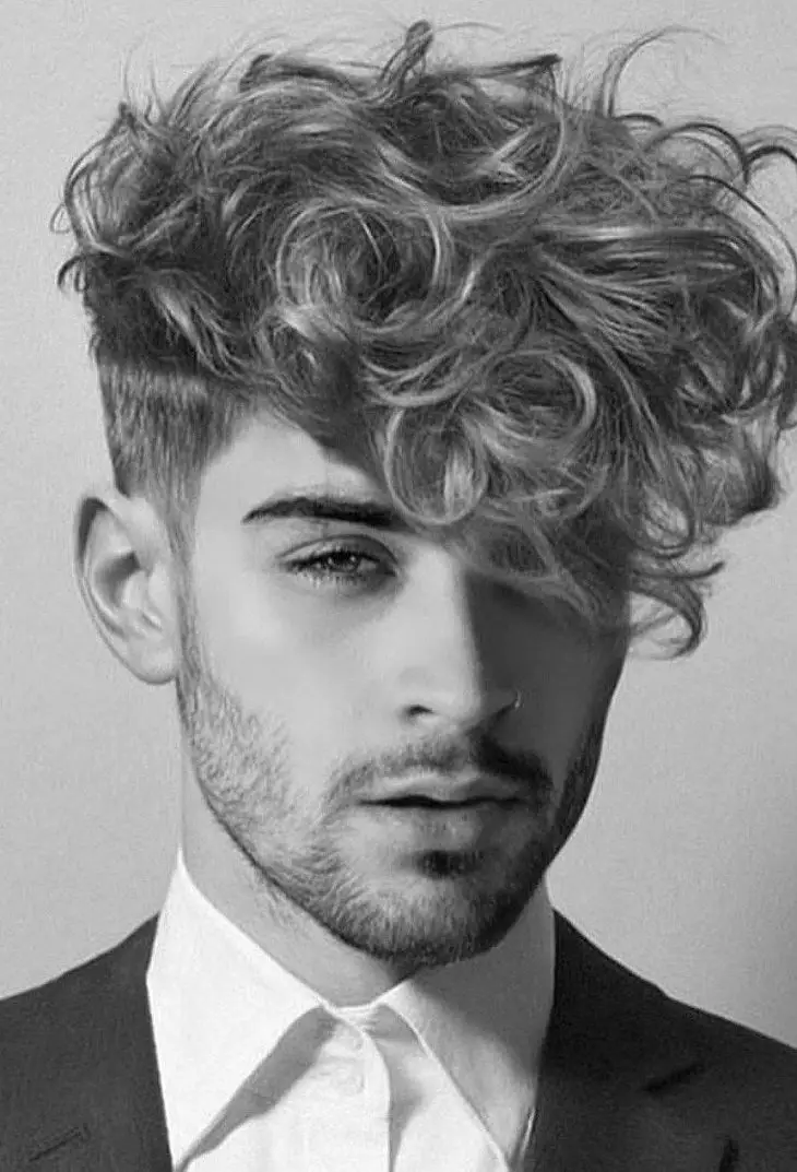 Dope Hairstyles for White Guys Messy Fringe