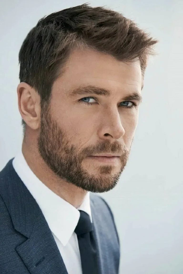 Try Latest 6 Iconic Chris Hemsworth Hairstyle