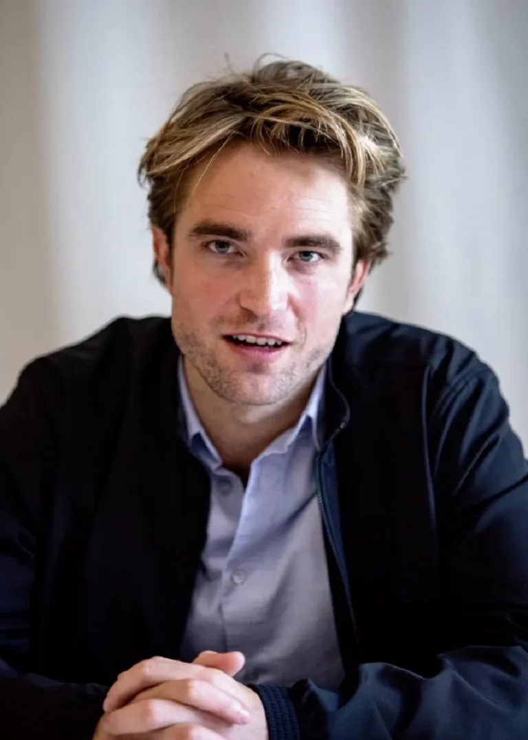 Imagine The Figure Of an Awesome Robert Pattinson Haircut