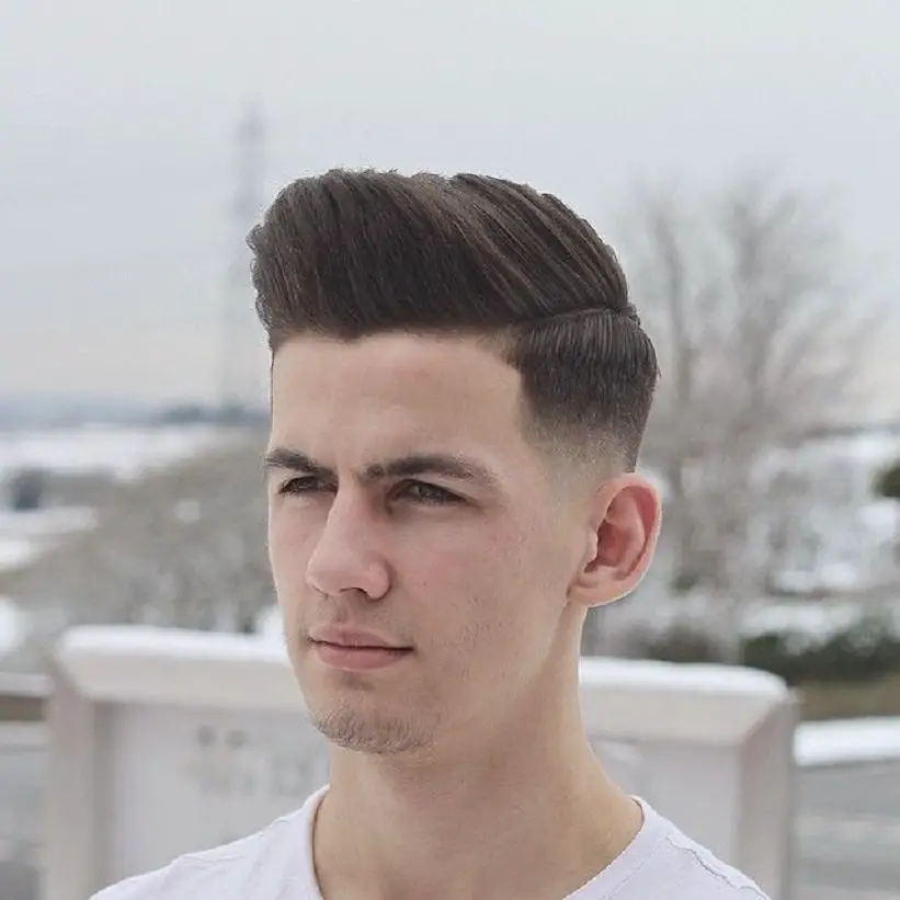 Pompadour Oval Facial Hairstyle