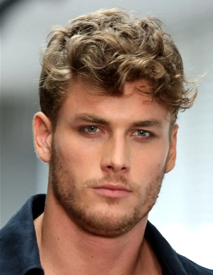 Hairstyle For Men With Short Curly Hair 1000+ Images About Men's Cuts On Pinterest | Men Curly Hairstyles