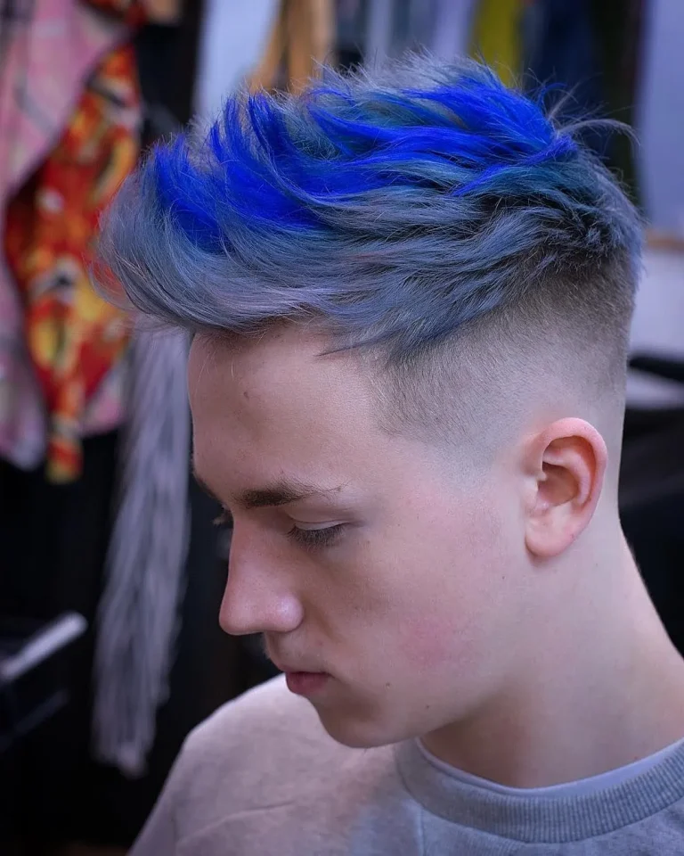 4 Awe-Inspiring Blue Hairstyle Men